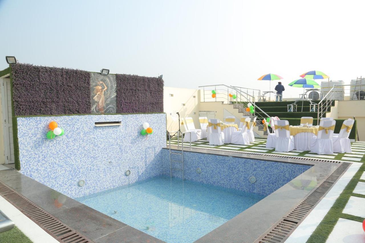 Sallow Royal Suites อัมริตสา ภายนอก รูปภาพ